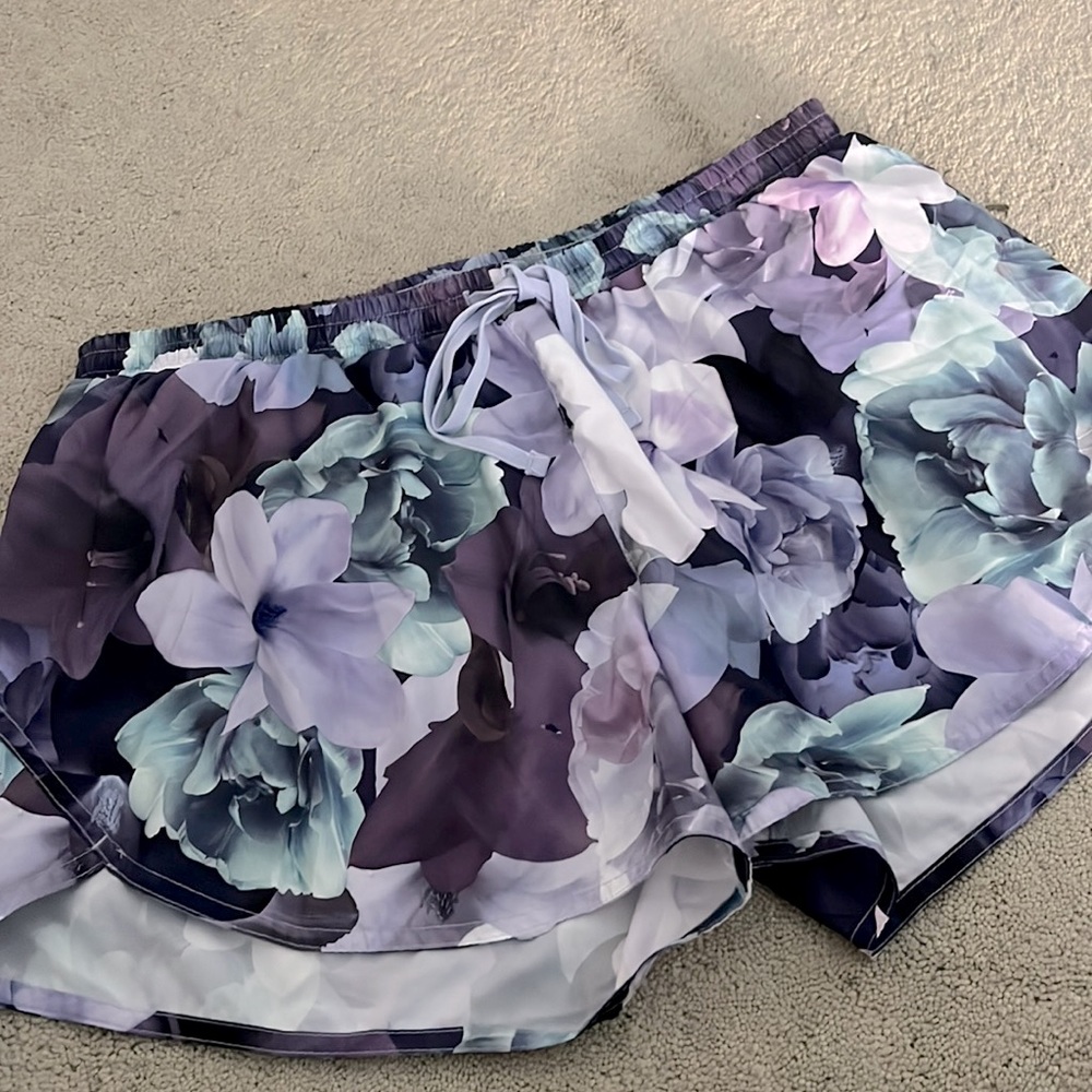 Old Navy Workout shorts